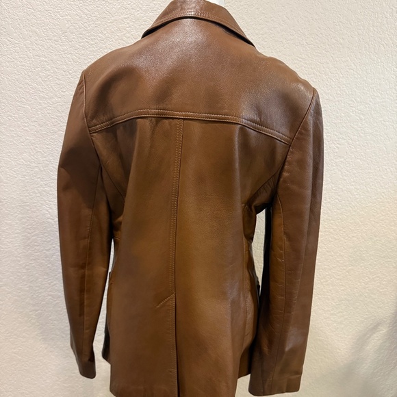 Vintage Women's Brown Leather Jacket - Picture 3 of 9